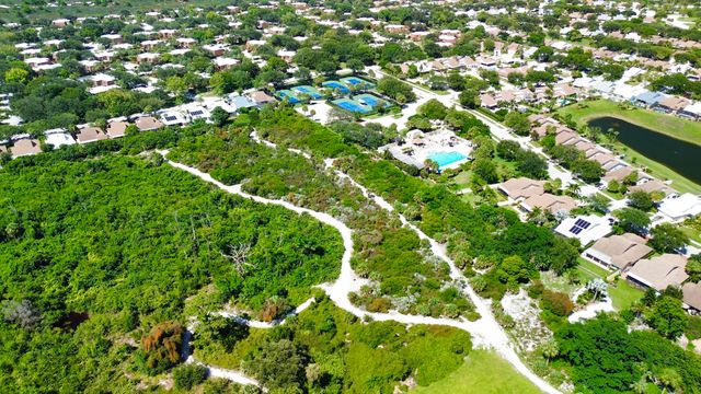 125 Harbourside Circle, Jupiter, FL 33477