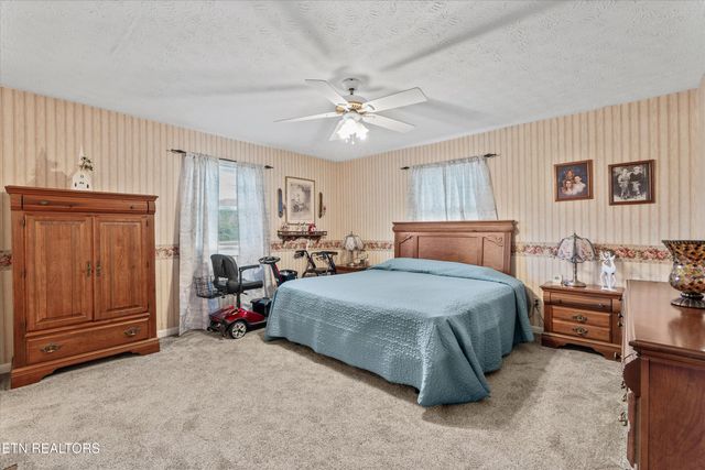 5013 Brown Gap Rd, Knoxville, TN 37918