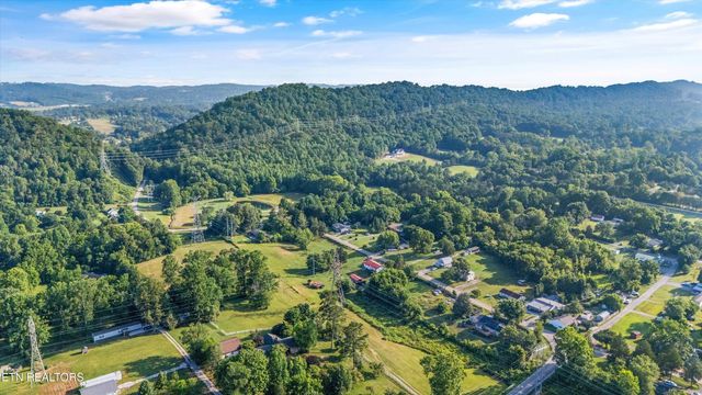 5013 Brown Gap Rd, Knoxville, TN 37918