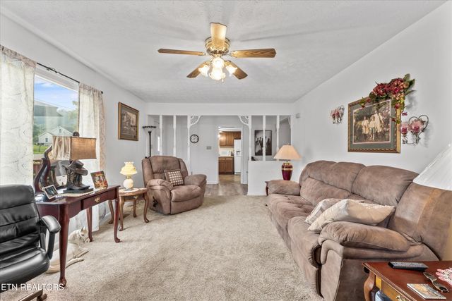 5013 Brown Gap Rd, Knoxville, TN 37918