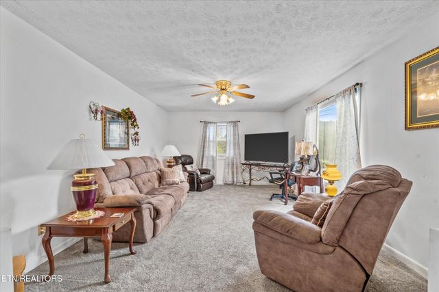 5013 Brown Gap Rd, Knoxville, TN 37918