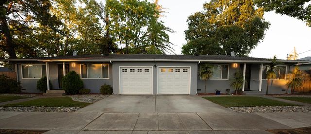 1105 Junipero Avenue, Redwood City, CA 94061