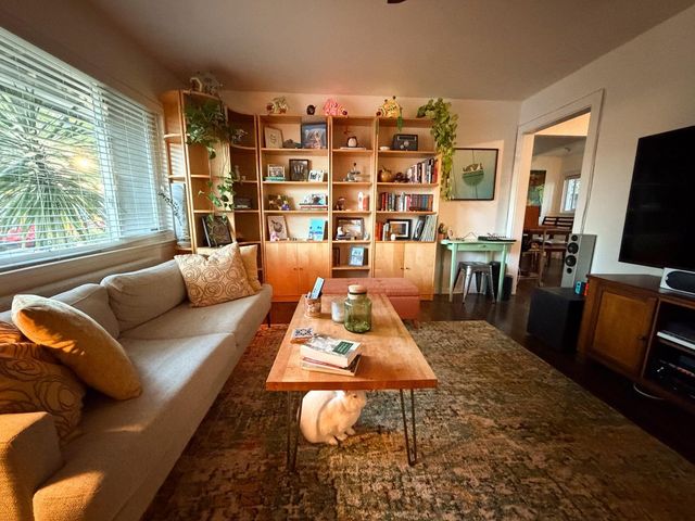 1105 Junipero Avenue, Redwood City, CA 94061