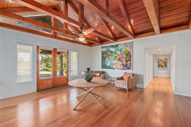 9760 W HIGHWAY 316, Reddick, FL 32686