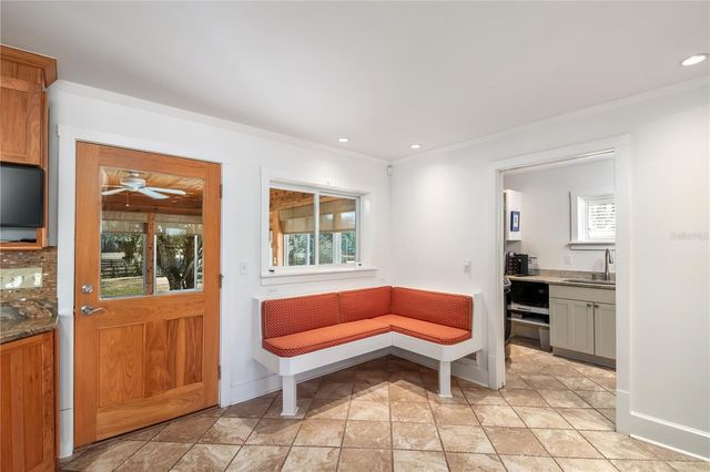 9760 W HIGHWAY 316, Reddick, FL 32686