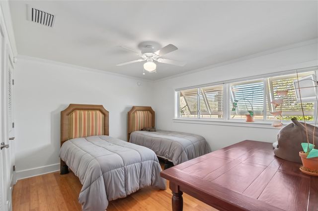 9760 W HIGHWAY 316, Reddick, FL 32686