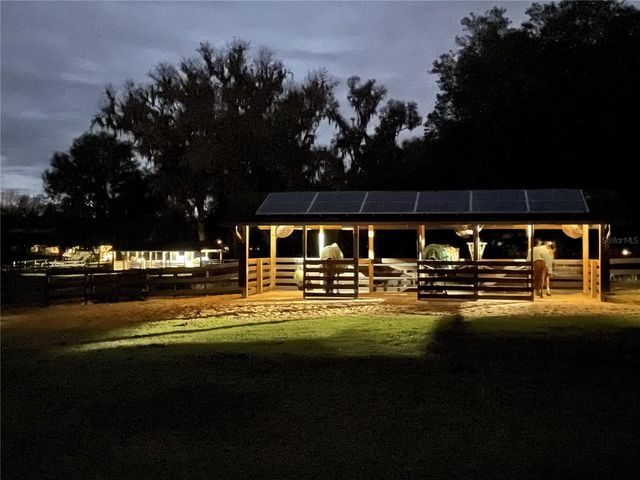 9760 W HIGHWAY 316, Reddick, FL 32686