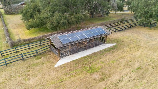 9760 W HIGHWAY 316, Reddick, FL 32686