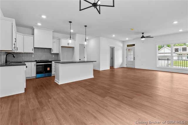 4640 Red Tail Ridge 213, Jeffersonville, IN 47130