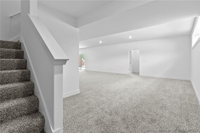 4640 Red Tail Ridge 213, Jeffersonville, IN 47130