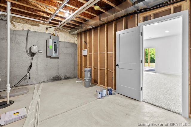 4640 Red Tail Ridge 213, Jeffersonville, IN 47130