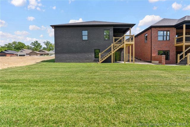 4640 Red Tail Ridge 213, Jeffersonville, IN 47130