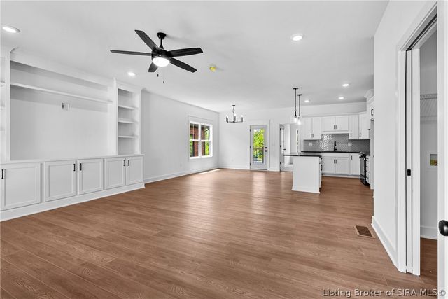 4640 Red Tail Ridge 213, Jeffersonville, IN 47130