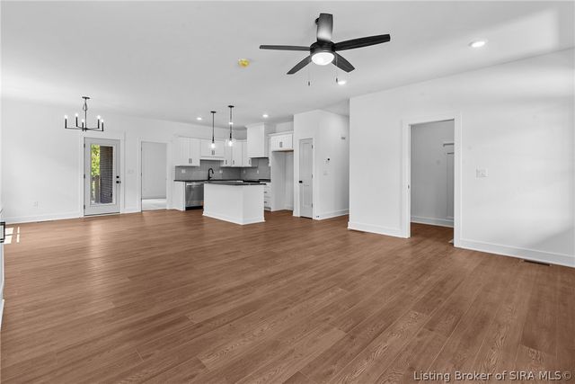 4640 Red Tail Ridge 213, Jeffersonville, IN 47130