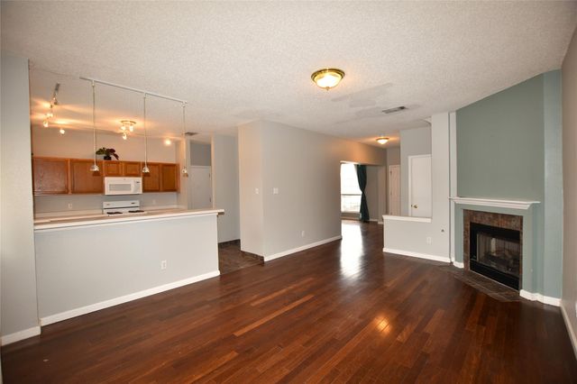 1303 Julies WALK, Pflugerville, TX 78660