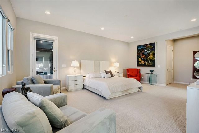 8494 Wolf Mountain Court, Las Vegas, NV 89129