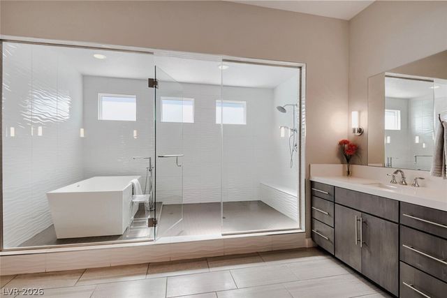 8494 Wolf Mountain Court, Las Vegas, NV 89129
