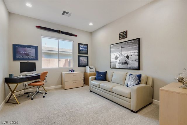 8494 Wolf Mountain Court, Las Vegas, NV 89129
