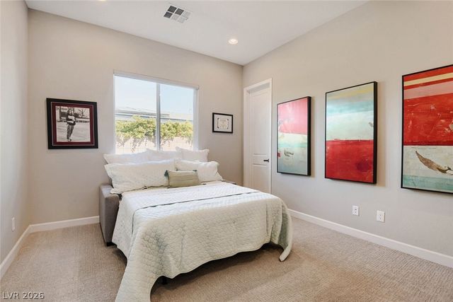 8494 Wolf Mountain Court, Las Vegas, NV 89129