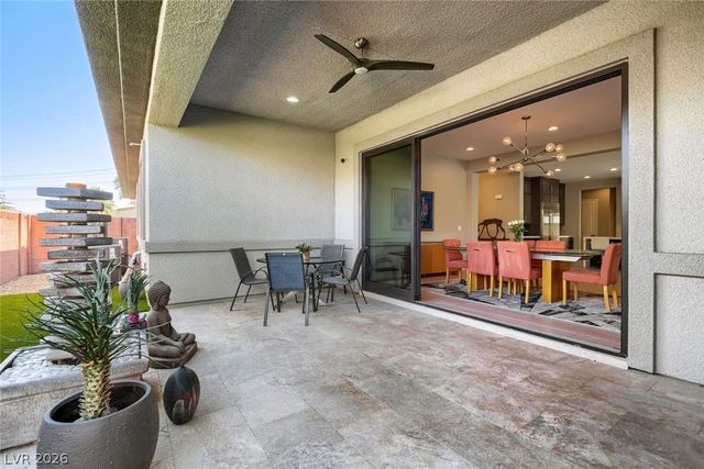 8494 Wolf Mountain Court, Las Vegas, NV 89129
