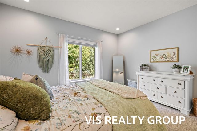 2283 Warner Drive, Holland, MI 49424