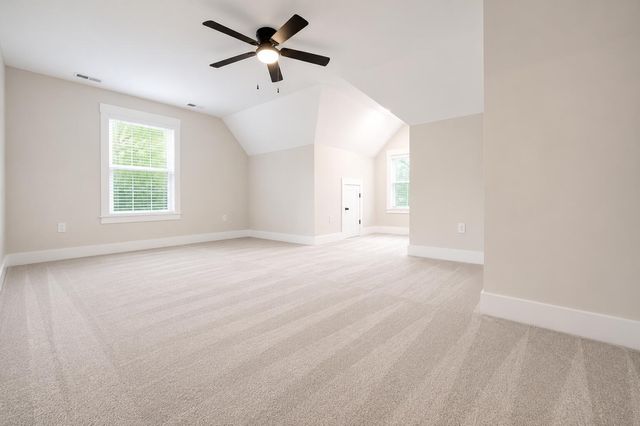 603 W Blue Spring Drive, Chatsworth, GA 30705