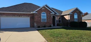 3004 Greer Spring Street, West Plains, MO 65775