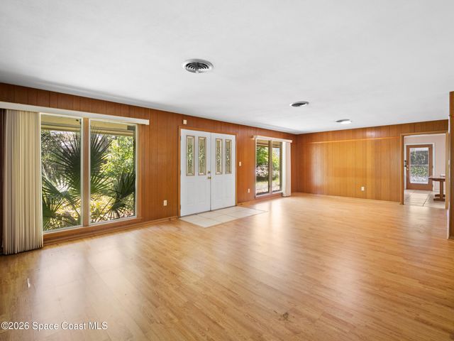 629 E Melbourne Avenue, Melbourne, FL 32901