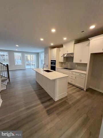 101 CAMRYN CT, Downingtown, PA 19335
