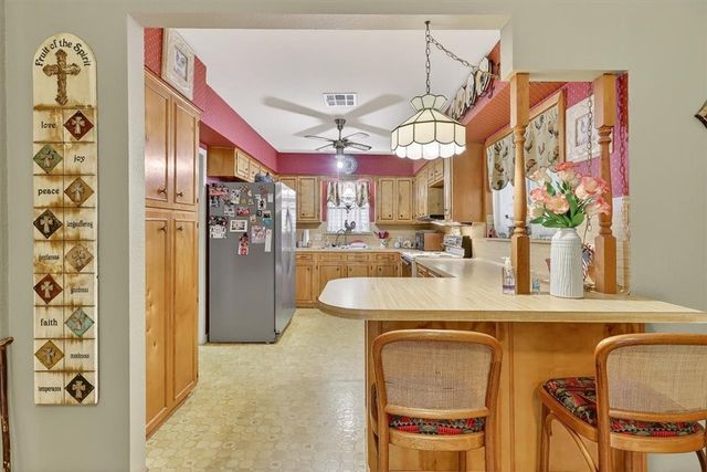 5226 Cain Dr, Corpus Christi, TX 78411