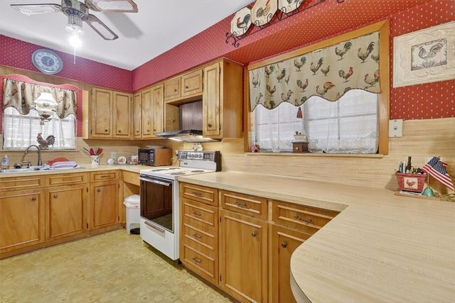 5226 Cain Dr, Corpus Christi, TX 78411