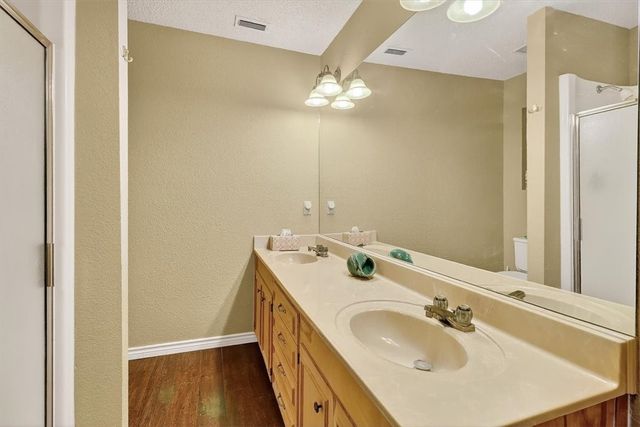 5226 Cain Dr, Corpus Christi, TX 78411