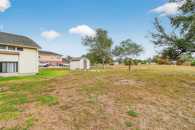 5226 Cain Dr, Corpus Christi, TX 78411