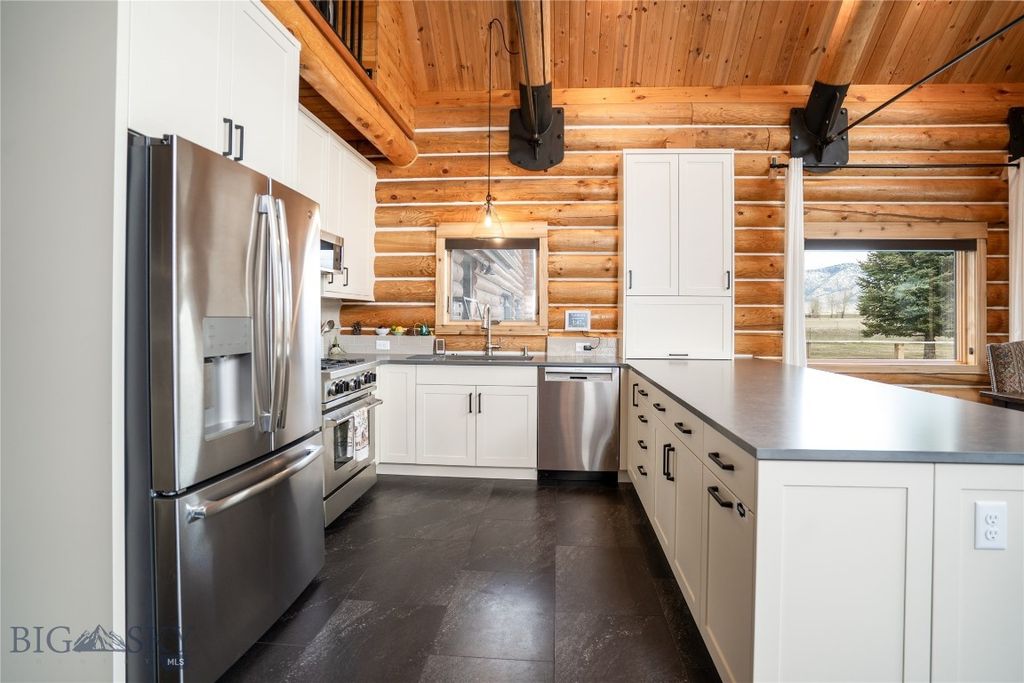 3033 Wes Davis, Belgrade, MT 59714 photo 11