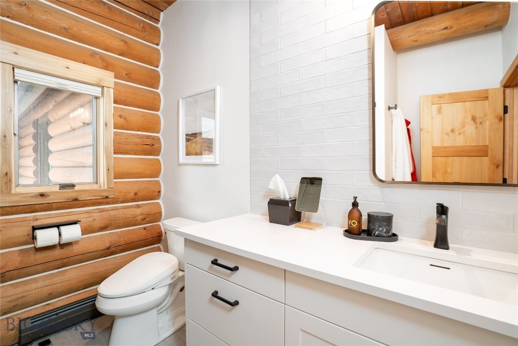 3033 Wes Davis, Belgrade, MT 59714 photo 32