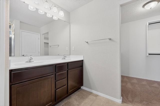 2405 Sorral Way SW, Albuquerque, NM 87121