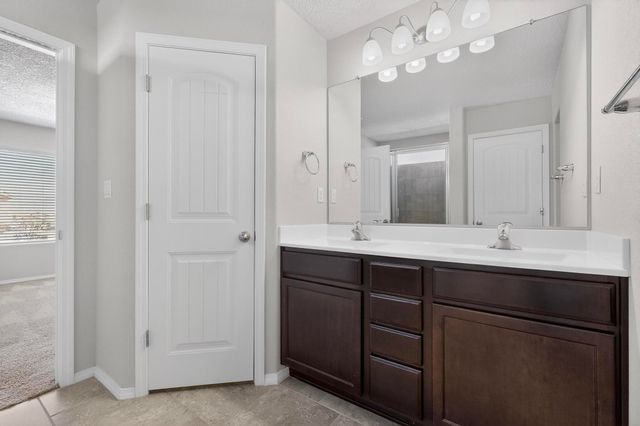 2405 Sorral Way SW, Albuquerque, NM 87121