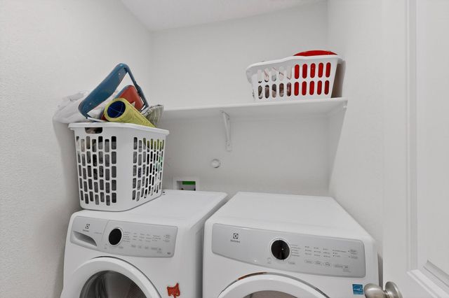 2405 Sorral Way SW, Albuquerque, NM 87121