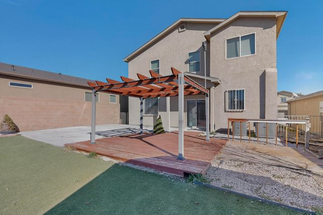 2405 Sorral Way SW, Albuquerque, NM 87121