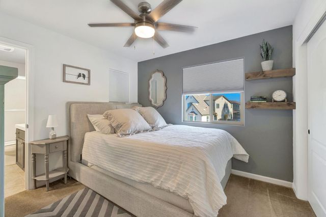 3194 Swift Avenue, Clovis, CA 93619