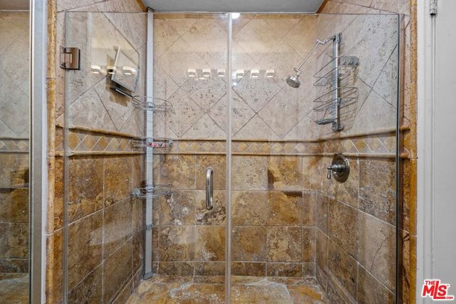 950 N Kings Road 160, West Hollywood, CA 90069