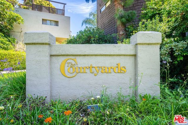 950 N Kings Road 160, West Hollywood, CA 90069