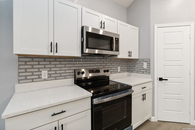 8919 Skip Jack, San Antonio, TX 78242