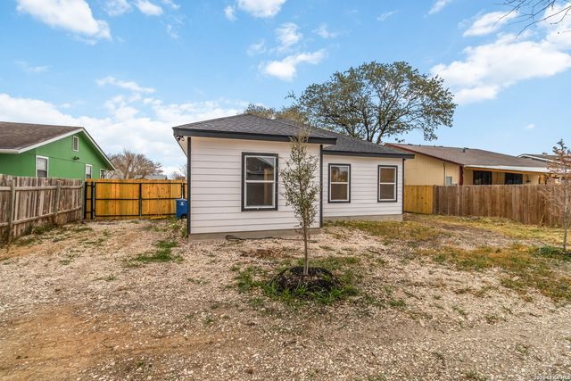 8919 Skip Jack, San Antonio, TX 78242