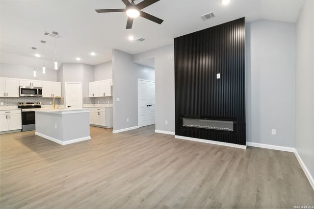 8919 Skip Jack, San Antonio, TX 78242