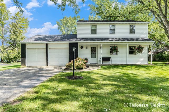 4223 Burton Street, Grand Rapids, MI 49546