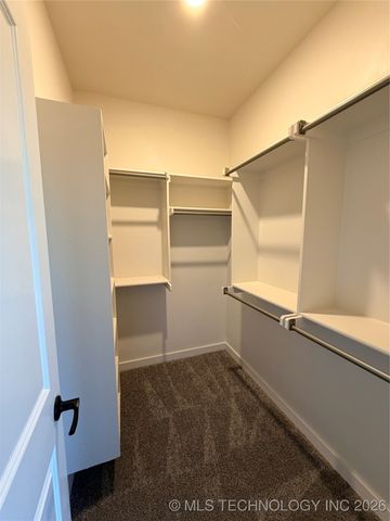 157 W 481 Road, Pryor, OK 74361