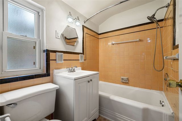 1606 Ardmore Blvd, Forest Hills Boro, PA 15221