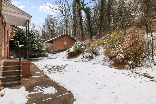 1606 Ardmore Blvd, Forest Hills Boro, PA 15221