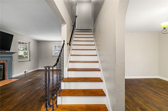 1606 Ardmore Blvd, Forest Hills Boro, PA 15221